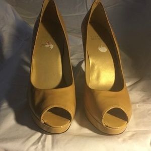 Stuart Weitzman Shoes
